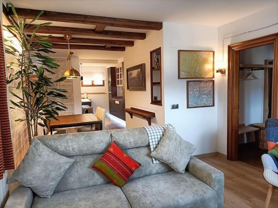 Espectacular Y Acogedor Apartamento Con Todas Las Comodidades Biescas  Exterior foto
