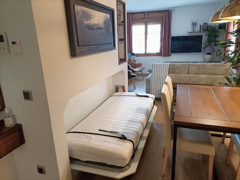 Espectacular Y Acogedor Apartamento Con Todas Las Comodidades Biescas  Exterior foto